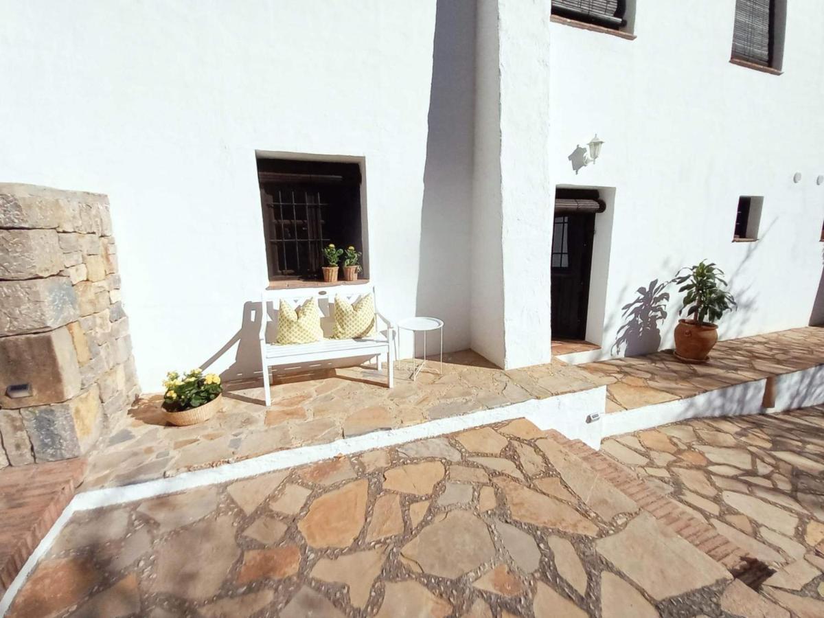 蒙特弗里奥 Cortijo La Fe旅馆 外观 照片